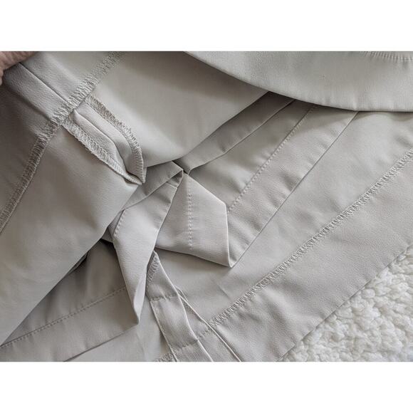 NIKE Golf Dri-Fit Skort Tan Women Size 12 - Picture 4 of 7